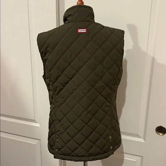 HUNTER Olive Quilted Women's Vest - Picture 6 of 9